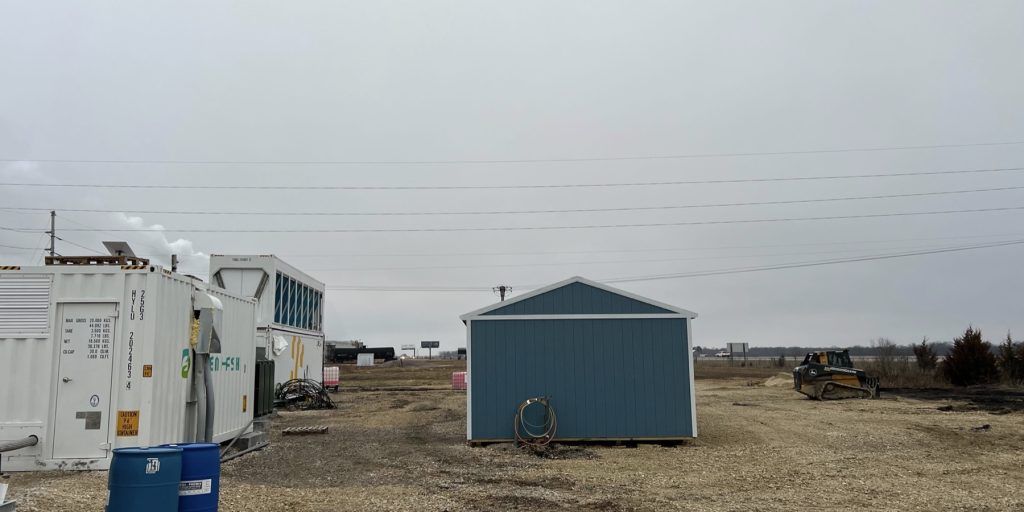 MiningStore - Bitcoin Mining Facility 11